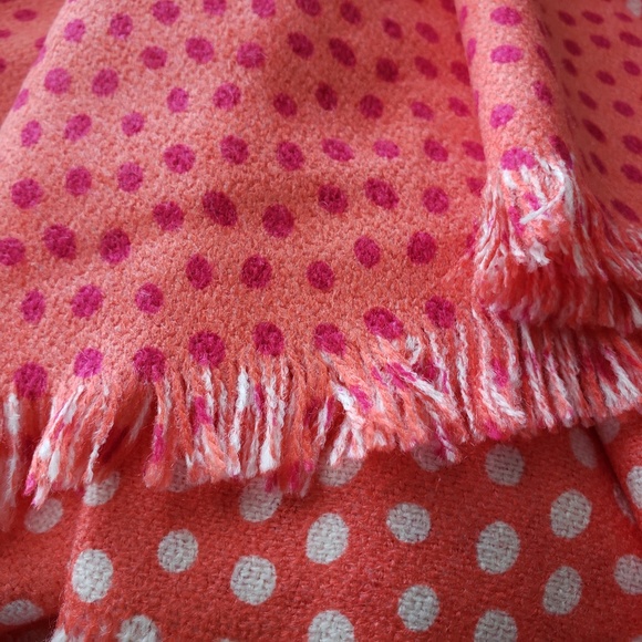 Polka Dot Reversible Scarf NEW! - Picture 10 of 14